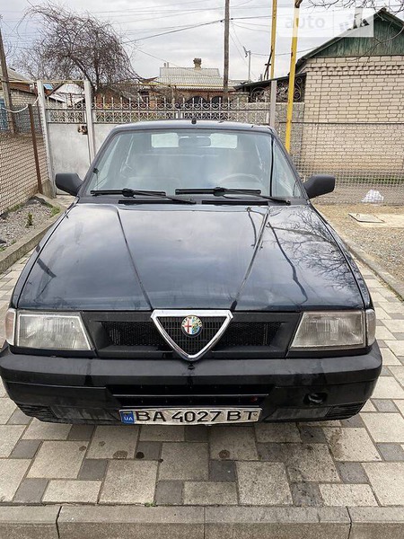 Alfa Romeo 33 1993  випуску Миколаїв з двигуном 0 л бензин хэтчбек механіка за 2500 долл. 