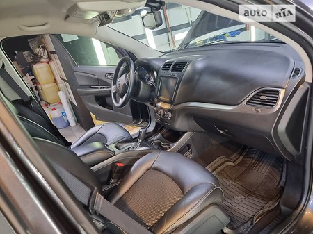 Dodge Journey 2015  випуску Львів з двигуном 0 л бензин позашляховик автомат за 14300 долл. 