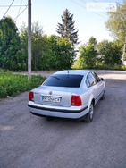 Volkswagen Passat 1999 Тернополь 1.6 л  седан механика к.п.