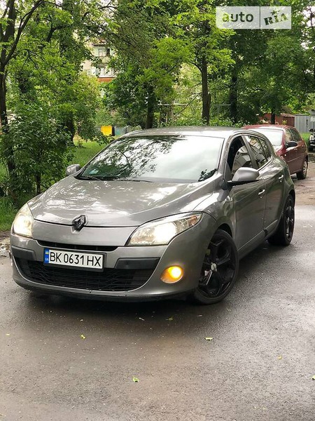 Renault Megane 2009  випуску Київ з двигуном 1.5 л дизель хэтчбек механіка за 5250 долл. 