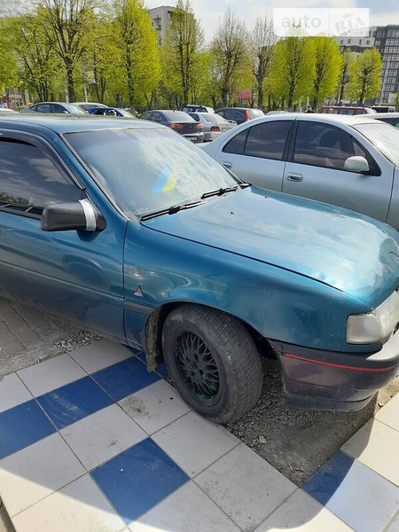 Opel Vectra 1994  випуску Івано-Франківськ з двигуном 0 л бензин седан механіка за 1500 долл. 