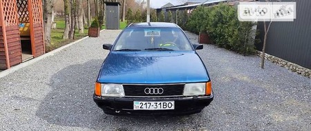 Audi 100 1990  випуску Тернопіль з двигуном 2.3 л бензин седан механіка за 1500 долл. 