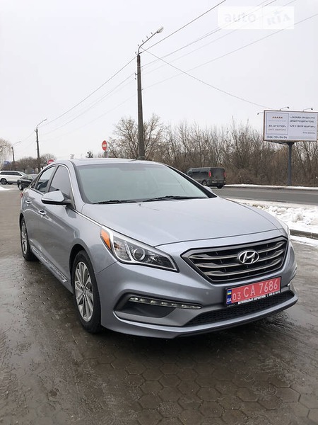 Hyundai Sonata 2017  випуску Луцьк з двигуном 2.4 л бензин седан автомат за 14499 долл. 