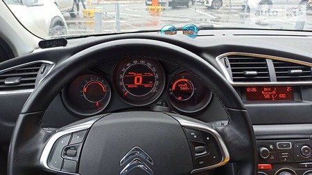 Citroen C4 2013  випуску Київ з двигуном 1.6 л дизель хэтчбек механіка за 8500 долл. 