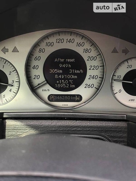 Mercedes-Benz E 270 2002  випуску Дніпро з двигуном 2.7 л  седан автомат за 8850 долл. 