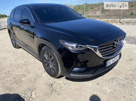 Mazda CX-9 2017  випуску Львів з двигуном 2.5 л бензин позашляховик автомат за 15900 долл. 