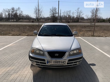 Hyundai Elantra 2006  випуску Полтава з двигуном 2 л бензин седан механіка за 5500 долл. 