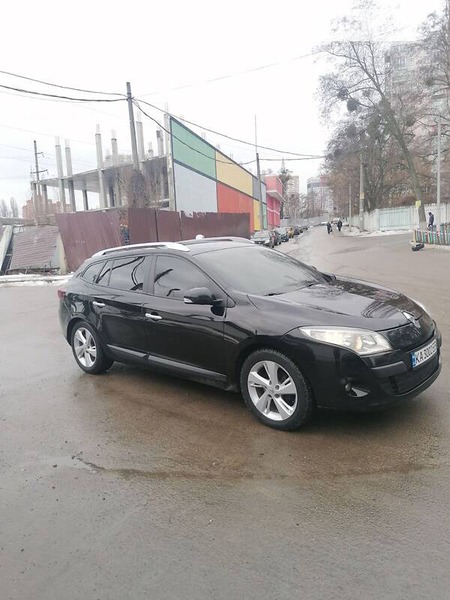 Renault Megane 2011  випуску Київ з двигуном 1.5 л дизель універсал механіка за 7300 долл. 