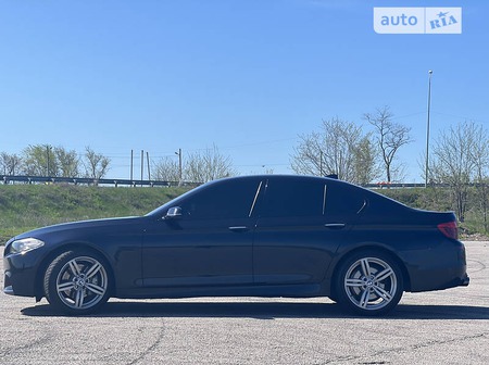 BMW 535 2014  випуску Дніпро з двигуном 0 л бензин седан автомат за 19500 долл. 