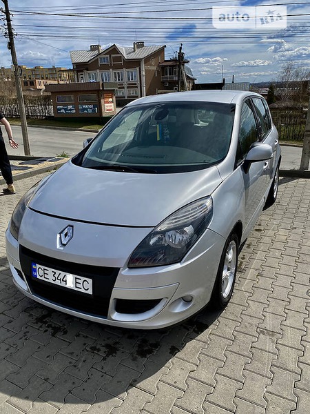 Renault Scenic 2010  випуску Чернівці з двигуном 1.5 л дизель універсал механіка за 5999 долл. 