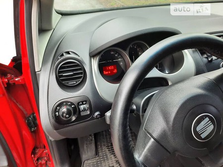 Seat Altea 2004  випуску Запоріжжя з двигуном 1.6 л  хэтчбек механіка за 4200 долл. 