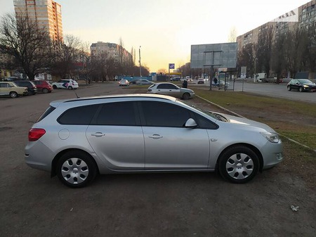 Opel Astra 2012  випуску Одеса з двигуном 1.7 л дизель універсал механіка за 7199 долл. 