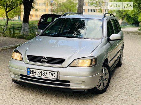 Opel Astra 2002  випуску Одеса з двигуном 0 л дизель універсал механіка за 2800 долл. 