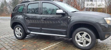 Dacia Duster 2010  випуску Івано-Франківськ з двигуном 1.5 л дизель позашляховик механіка за 9200 долл. 