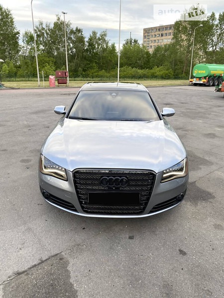 Audi A8 2013  випуску Івано-Франківськ з двигуном 3 л дизель седан автомат за 27000 долл. 