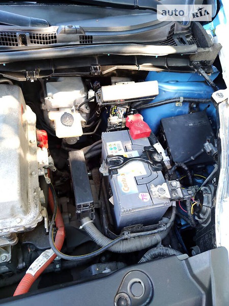 Nissan Leaf 2013  випуску Одеса з двигуном 0 л електро хэтчбек автомат за 12800 долл. 