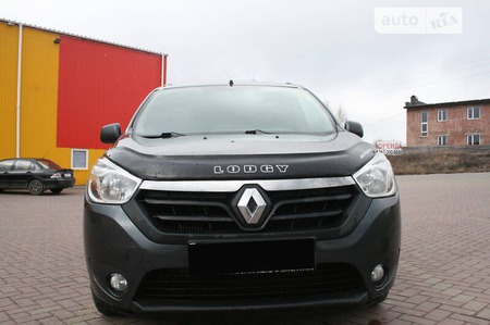 Renault Lodgy 2015  випуску Хмельницький з двигуном 0 л дизель мінівен механіка за 10500 долл. 