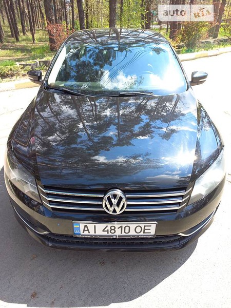 Volkswagen Passat 2012  випуску Київ з двигуном 0 л  седан автомат за 10399 долл. 