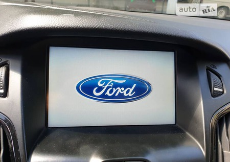 Ford Focus 2014  випуску Одеса з двигуном 0 л електро хэтчбек автомат за 10800 долл. 