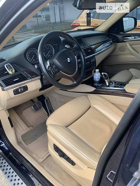 BMW X6 2008  випуску Київ з двигуном 4.4 л бензин позашляховик автомат за 11000 долл. 