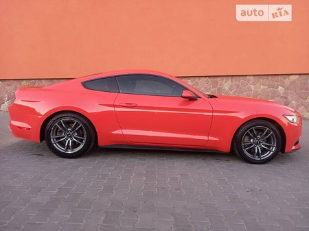 Ford Mustang 2015  випуску Тернопіль з двигуном 2.3 л бензин купе автомат за 15100 долл. 