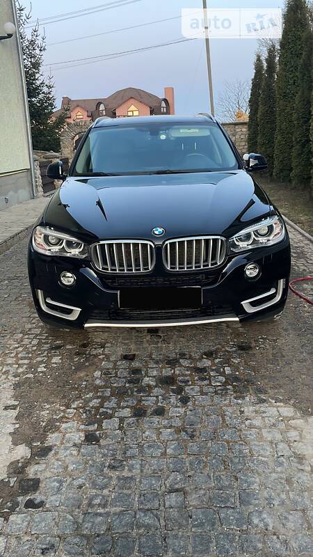 BMW X5 2015  випуску Тернопіль з двигуном 3 л дизель хэтчбек автомат за 33500 долл. 