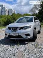 Nissan Rogue 2016 Львов 2.5 л  внедорожник автомат к.п.