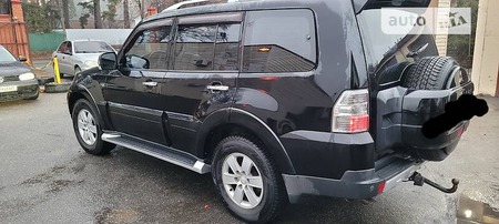 Mitsubishi Pajero 2008  випуску Ужгород з двигуном 3 л  позашляховик автомат за 12500 долл. 