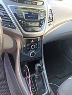 Hyundai Elantra 2015 Киев 1.8 л  седан автомат к.п.
