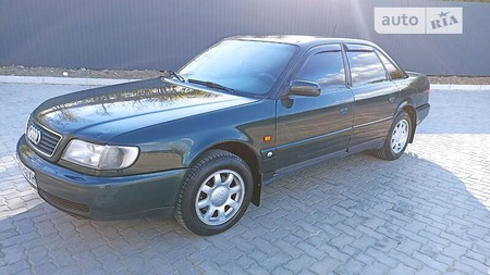 Audi A6 Limousine 1995  випуску Миколаїв з двигуном 2.5 л  седан механіка за 3999 долл. 