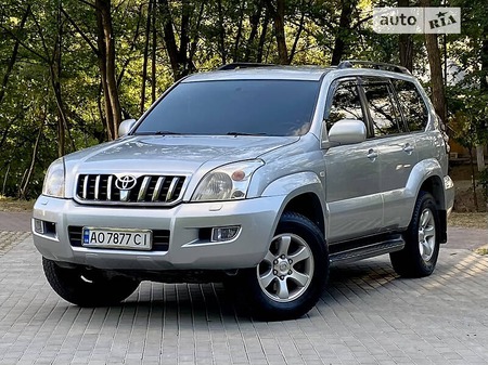 Toyota Land Cruiser Prado 2005  випуску Ужгород з двигуном 4 л бензин позашляховик автомат за 13000 долл. 