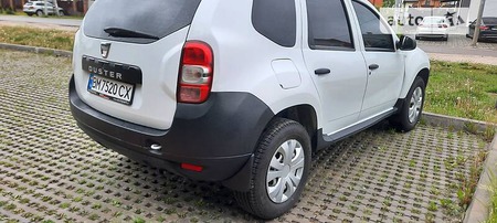 Dacia Duster 2014  випуску Київ з двигуном 1.6 л  позашляховик механіка за 8800 долл. 