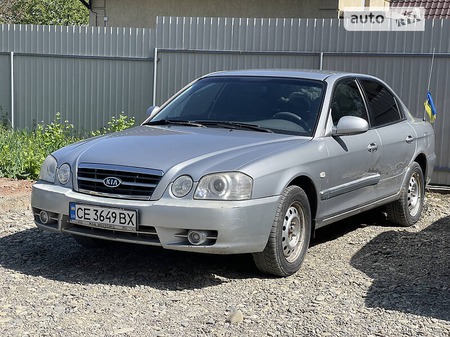 KIA Magentis 2006  випуску Чернівці з двигуном 2 л  седан механіка за 3000 долл. 