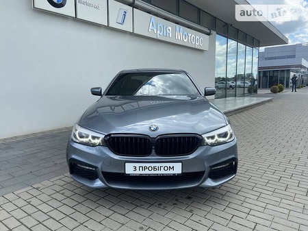 BMW 540 2017  випуску Львів з двигуном 3 л бензин седан автомат за 37000 долл. 