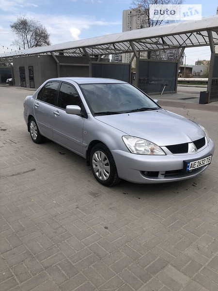 Mitsubishi Lancer 2007  випуску Дніпро з двигуном 1.6 л бензин седан автомат за 5900 долл. 