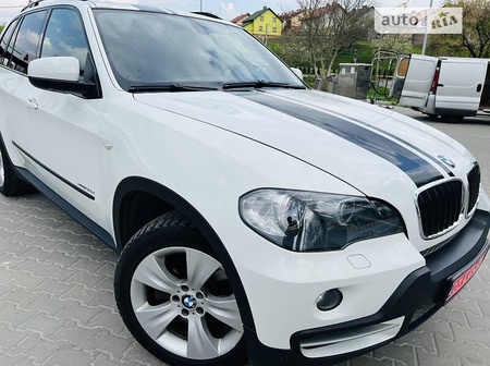 BMW X5 2010  випуску Львів з двигуном 3 л дизель позашляховик автомат за 16700 долл. 