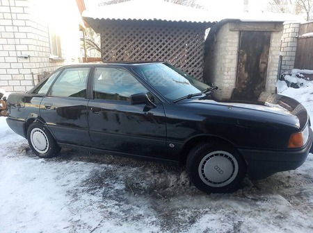 Audi 80 1987  випуску Чернігів з двигуном 0 л  седан  за 3500 долл. 