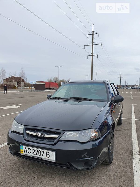 Daewoo Nexia 2008  випуску Луцьк з двигуном 1.5 л бензин седан механіка за 2100 долл. 