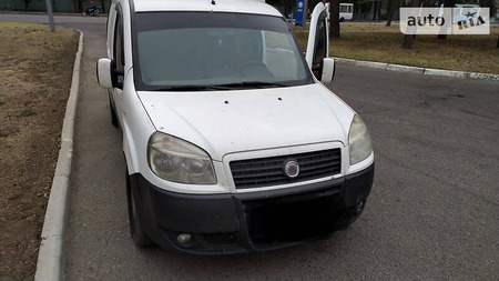 Fiat Doblo 2008  випуску Херсон з двигуном 1.9 л дизель мінівен механіка за 3900 долл. 