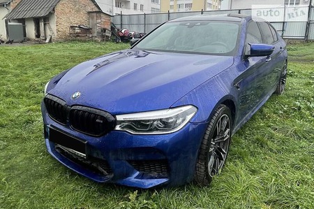 BMW M5 2018  випуску Львів з двигуном 4.4 л бензин седан автомат за 91000 долл. 