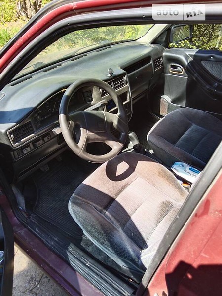 Seat Toledo 1993  випуску Хмельницький з двигуном 1.8 л бензин седан механіка за 1600 долл. 