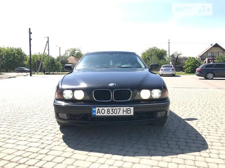 BMW 530 1999  випуску Ужгород з двигуном 0 л дизель седан автомат за 4900 долл. 