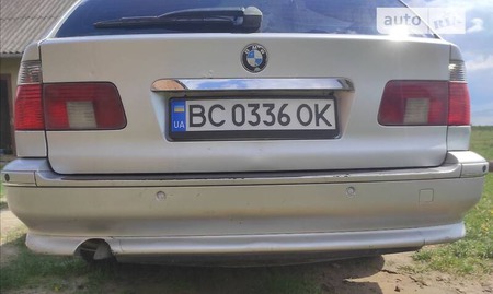 BMW 530 2001  випуску Львів з двигуном 3 л дизель універсал автомат за 4699 долл. 