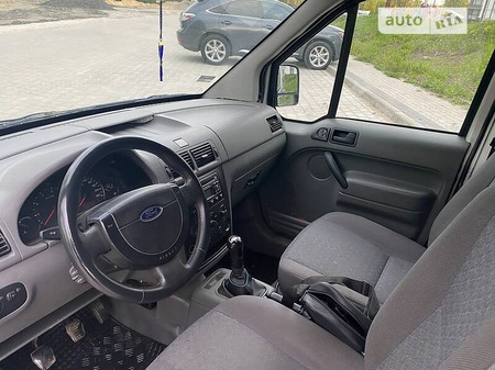 Ford Transit Connect 2005  випуску Луцьк з двигуном 0 л дизель мінівен механіка за 3999 долл. 