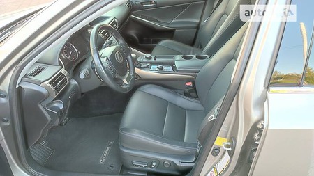 Lexus IS 250 2014  випуску Київ з двигуном 2.5 л бензин седан автомат за 570000 грн. 