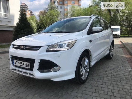 Ford Kuga 2014  випуску Івано-Франківськ з двигуном 0 л дизель позашляховик автомат за 15600 долл. 