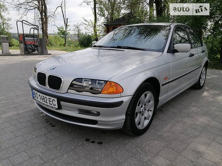 BMW 318 2000  випуску Тернопіль з двигуном 0 л бензин седан механіка за 4100 долл. 