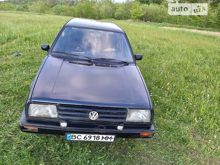 Volkswagen Jetta 1987  випуску Львів з двигуном 1.3 л бензин седан механіка за 1750 долл. 