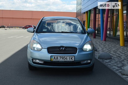 Hyundai Accent 2008  випуску Київ з двигуном 1.4 л бензин седан автомат за 5500 долл. 