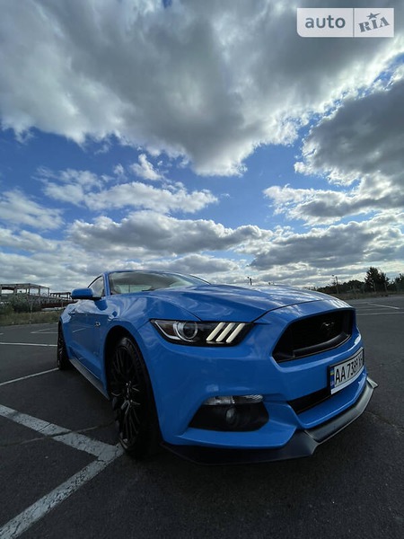 Ford Mustang 2017  випуску Львів з двигуном 5 л бензин купе механіка за 30000 долл. 